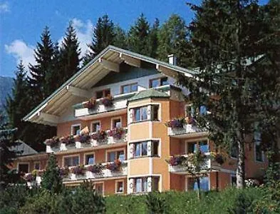 Haus Heimat *